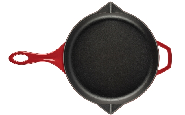 chugunen-komplekt-ot-3-chasti-hosse-cherven-3